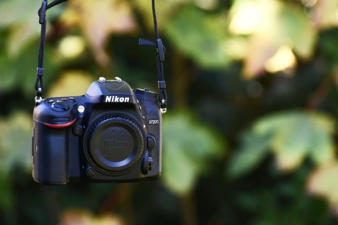 10 Popular Nikon DSLR Cameras & Accessories to Buy in 2020 10 Popular Nikon DSLR Cameras & Accessories to Buy in 2020